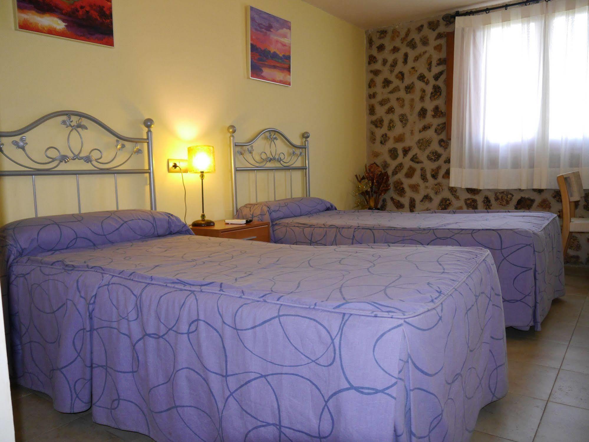 Hostal Bavieca Medinaceli Luaran gambar