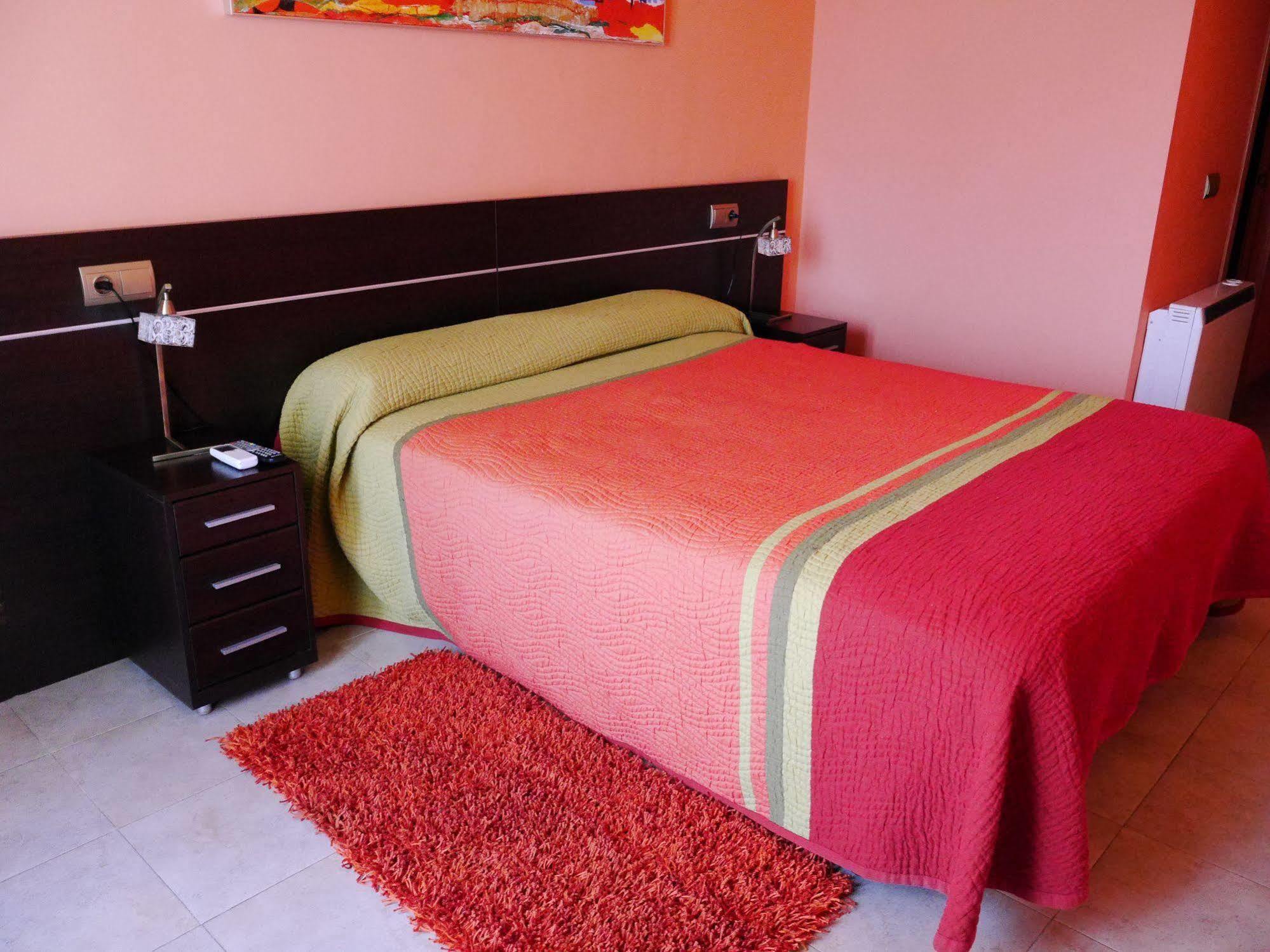 Hostal Bavieca Medinaceli Luaran gambar