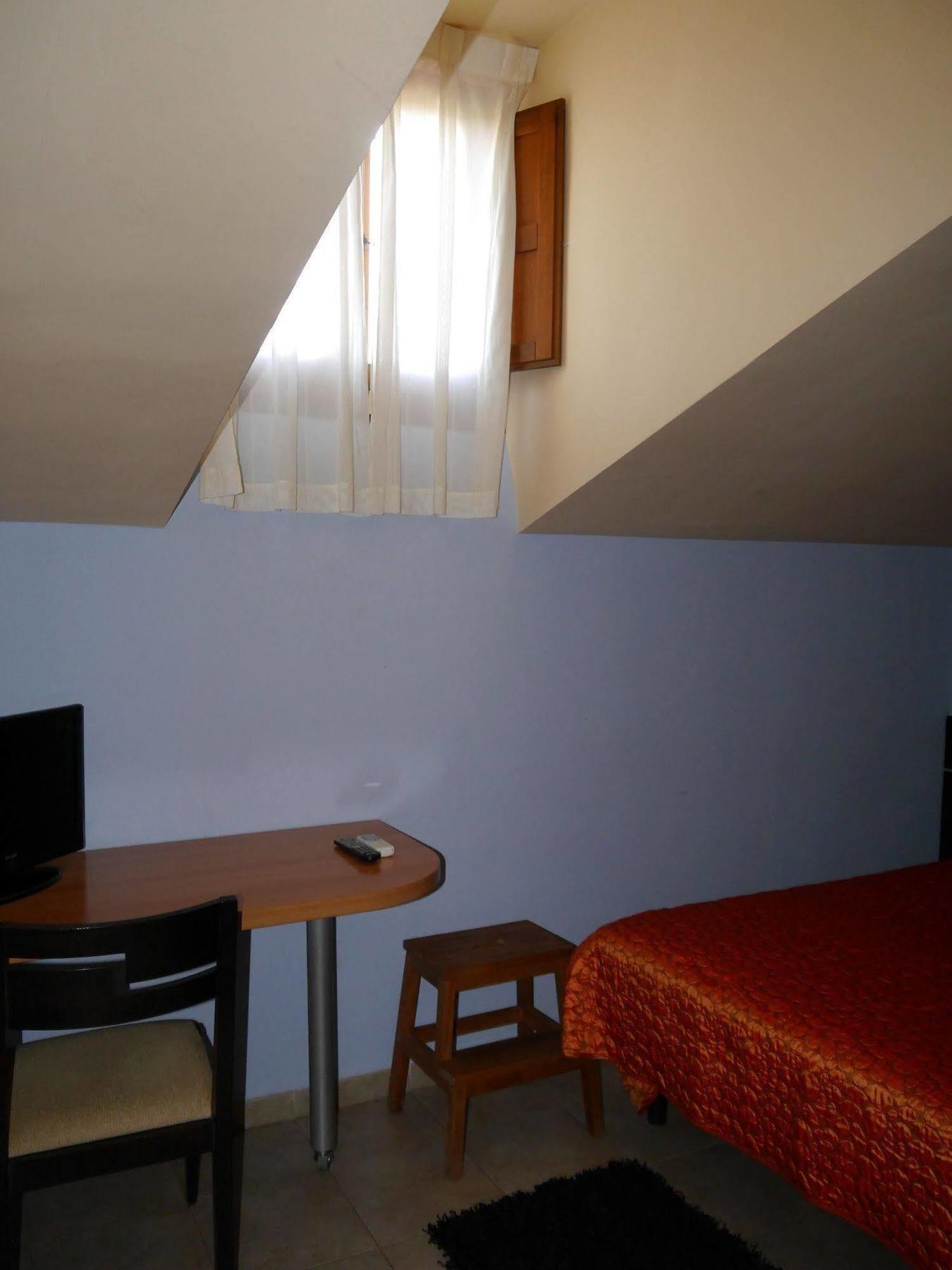 Hostal Bavieca Medinaceli Luaran gambar