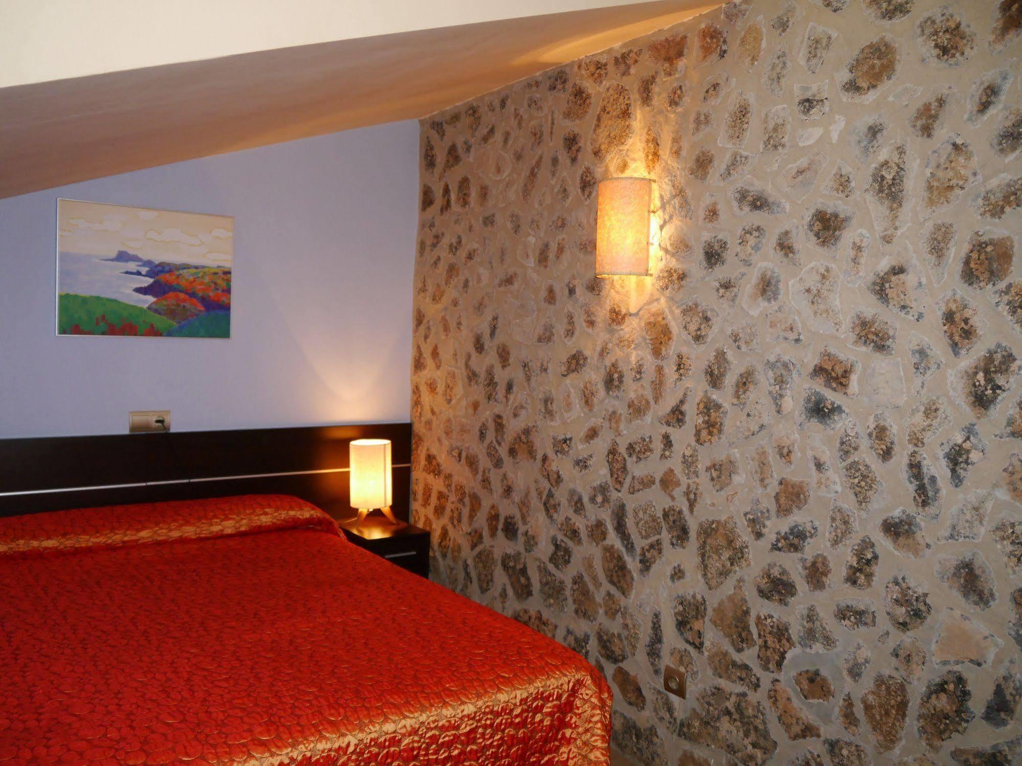 Hostal Bavieca Medinaceli Luaran gambar